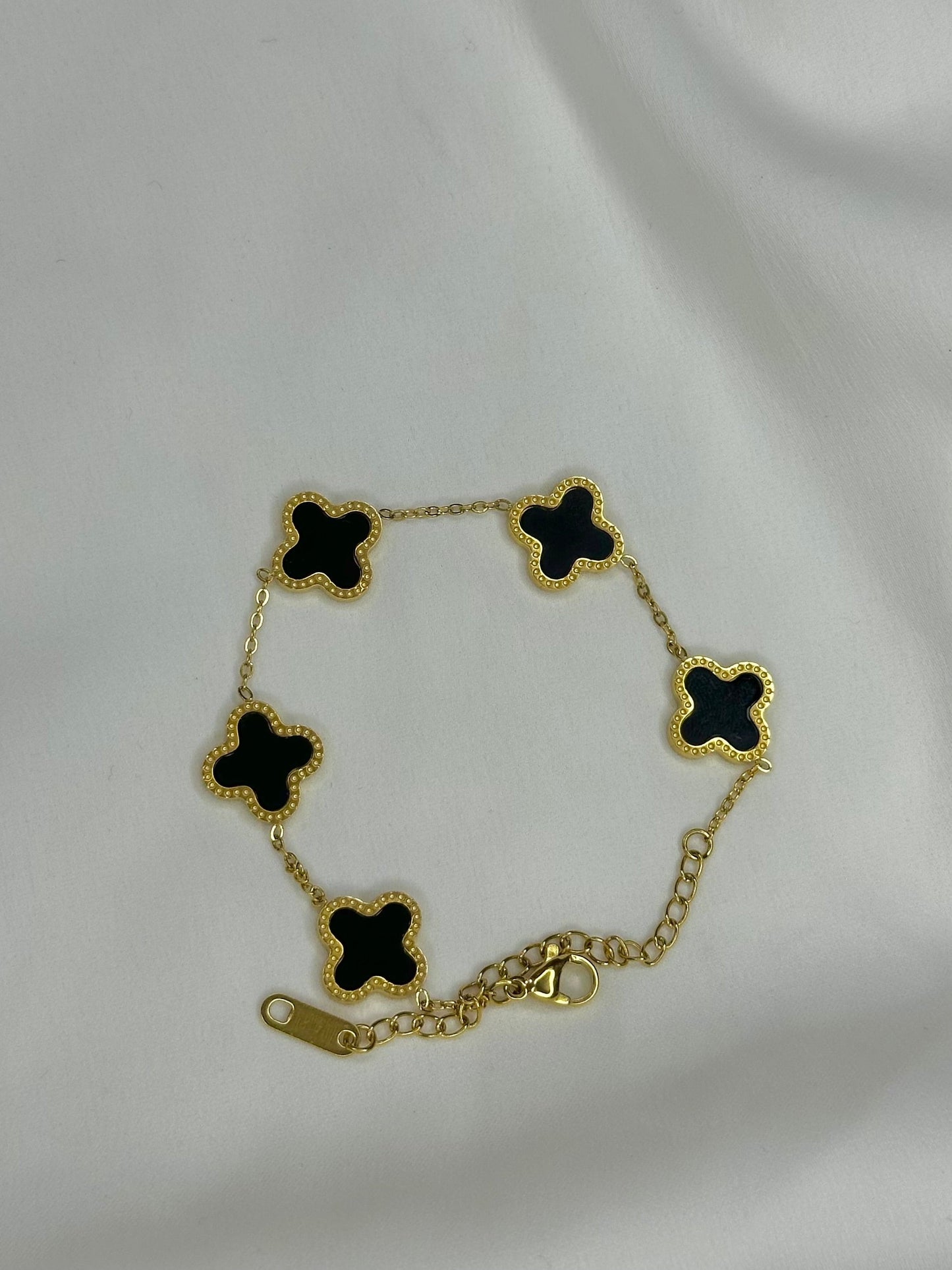 Black Clover 5 motifs bracelet