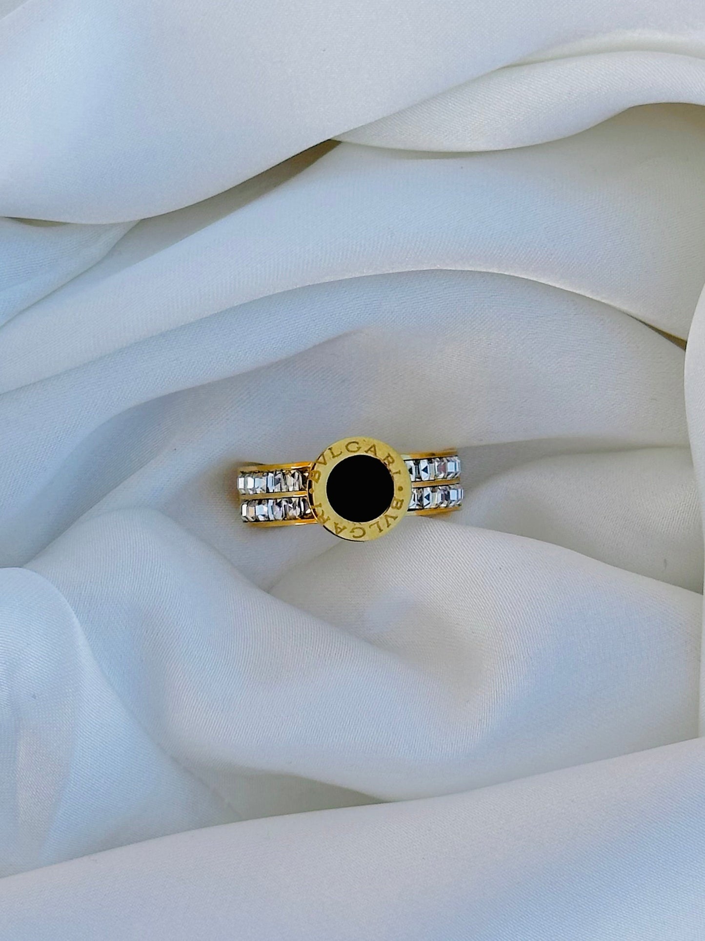 Exclusive Bvlgari Blackstone Ring l 18K