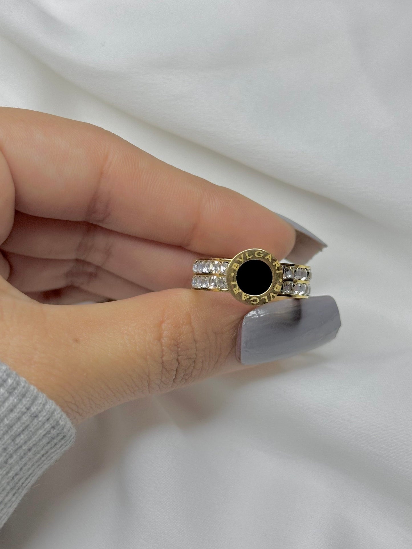 Exclusive Bvlgari Blackstone Ring l 18K